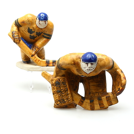 LISA LARSON. Figuriner, stengods, Ishockeyspelare, 