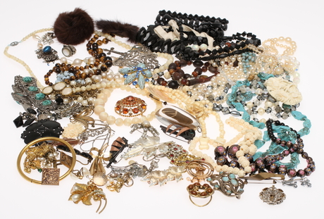 PARTI BIJOUTERIER, 1900-tal.