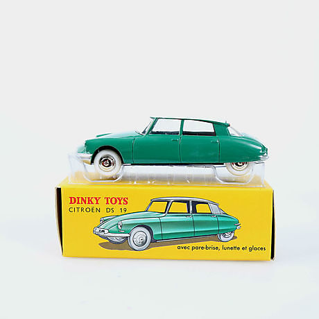美品　仏製DINKY TOYS CITROEN DS19 ミニカー Yahoo!オークション -「シトロエンds19」(ディンキー) (自動車