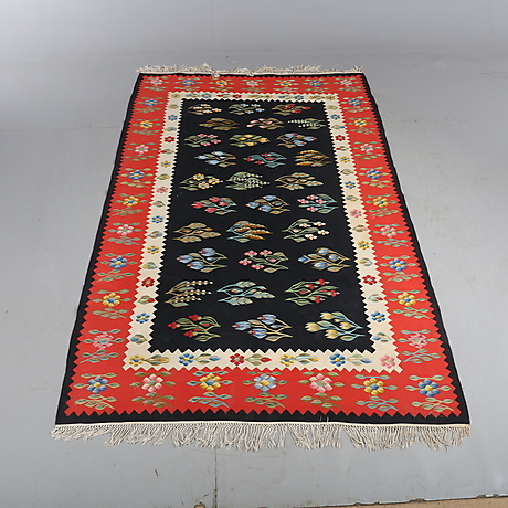 VÄGGBONAD / MATTA , vävd. Mattor & Textil - Textil - Auctionet