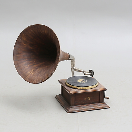 FUNNEL GRAMOPHONE, His Masters Voice. Collectables - Musical ...