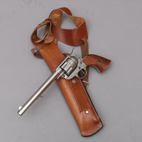 Display M1873 Colt Cavalry 装飾的な金ーリボルバー Display M1873 Colt Cavalry 装飾的な金ーリボルバー トイガン
