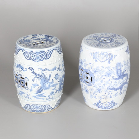 TWO SIMILAR CHINESE PORCELAIN GARDEN SEATS. Ceramics & Porcelain
