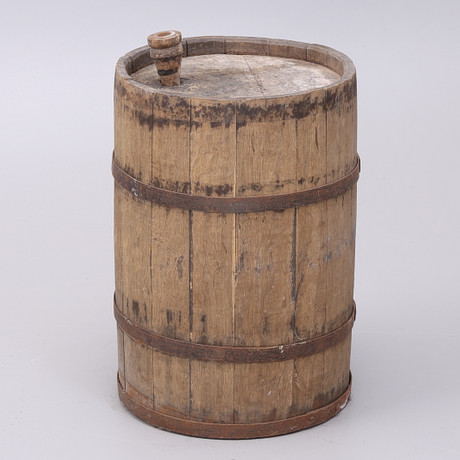 Övrigt på Växjö Auktionskammare Auctionet BALJA OCH ÖLTUNNA, trä, allmoge, 1800 tal. Allmoge Övrigt