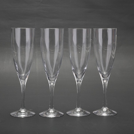 Tableware at Södermanlands Auktionsverk Auctionet Skruf vinglas kristall etsad dekor | Vinglas, Dekor, Kristaller