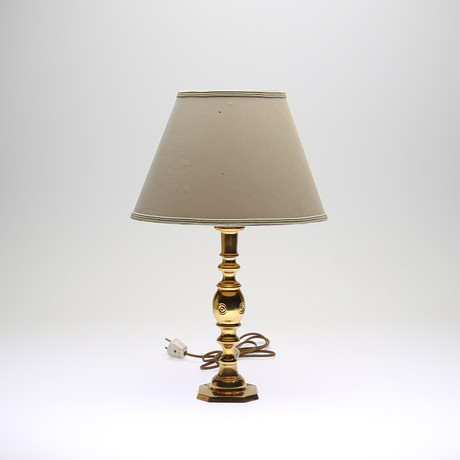 BORDSLAMPA, mässing, Kenbro, 1900 talets andra hälft BORDSLAMPA, mässing, Kenbro, 1900 talets andra hälft