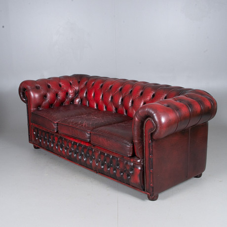 SOFFA, 3-sits, chesterfield-modell, Windchester, rött skinn. Möbler ...