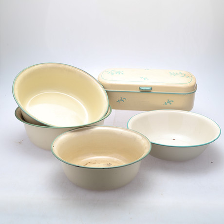 ENAMEL OBJECTS, 5 parts. Silver & Metals - Other metals - Auctionet