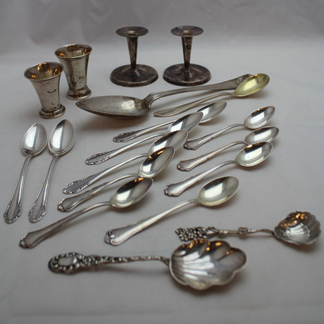A Collection SILVER 19 pieces. Silver & Metals - Silver - Auctionet