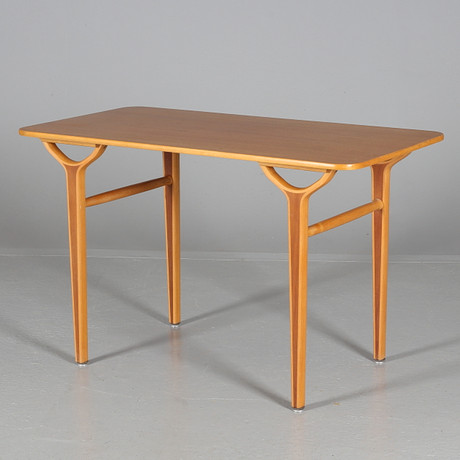 BORD, runt sidobord, glas och krom,1900 tal. Möbler Bord BORD, runt sidobord, glas och krom,1900 tal. Möbler Bord