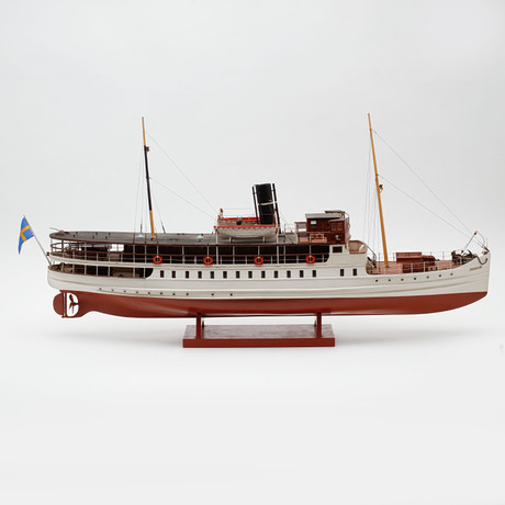 STEAMBOAT MODEL, 