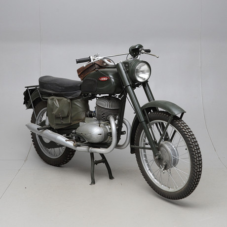 MILITÄRMOTORCYKEL, Jawa. Fordon, Båtar & Delar - Cyklar - Auctionet