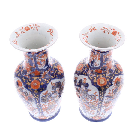 VASER, 1 par, orientaliska. Keramik & Porslin - Orientaliskt - Auctionet