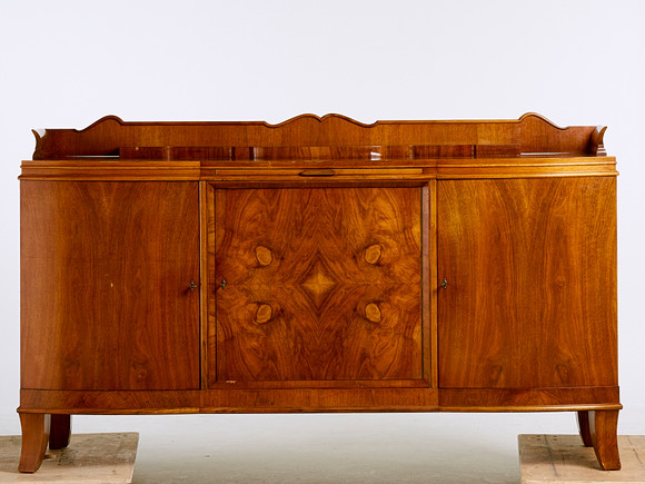 SIDEBOARD/ BUFFÉ, 1930-tal, art deco, Tyskland. Möbler - Byråar - Auctionet