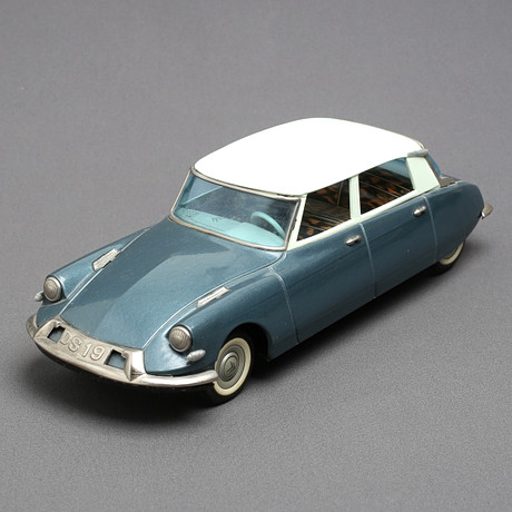 ANCIENNE NOREV PLASTIQUE Citroen Ds 19 Ech 1/43 Eme EUR 26,50 - FR