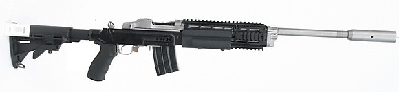 KULGEVÄR, amerikansk, Halvautomatisk, fabrikat Ruger, modell Mini-14, kaliber .223R, tillv.nr 580-51004.