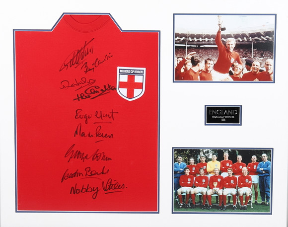 england-1966-world-cup-football-squad-autograph-presentation-books