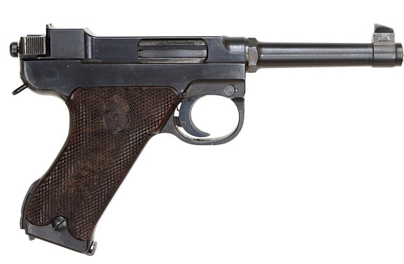 PISTOL, Halvautomatisk, fabrikat Husqvarna, modell 40, kaliber 9x19, tillv.nr 6687, se-nr 
