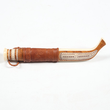 ANDERS SUNNA (FÖDD 1937). Aitijokk, Kiruna, Sami knife, sheath signed A ...