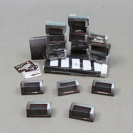MODEL CARS SILVER-CARS COLLECTION, Atlas. 17 pieces in original boxes ...