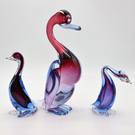 ARCHIMEDE SEGUSO. MURANO SOMMERSO GLASS DUCK FAMILY - TWO