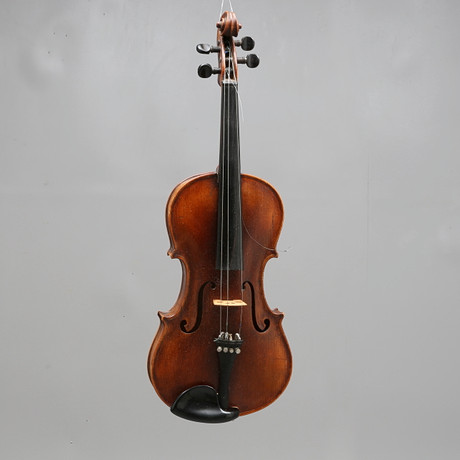 VIOLIN with two STRINGS, accessories. Collectables - Musical ...