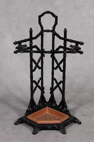 PARAPLYSTÄLL, gjutjärn 1900-tal.