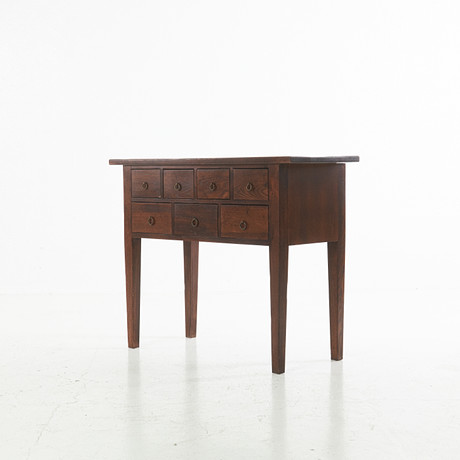 Chest of drawers with seven drawers, late 1900s/2000s. Furniture