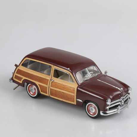 Miniatura de carro Franklin Mint em escala 1:43, modelo Ford Woody Station Wagon de 1950. - Portugal