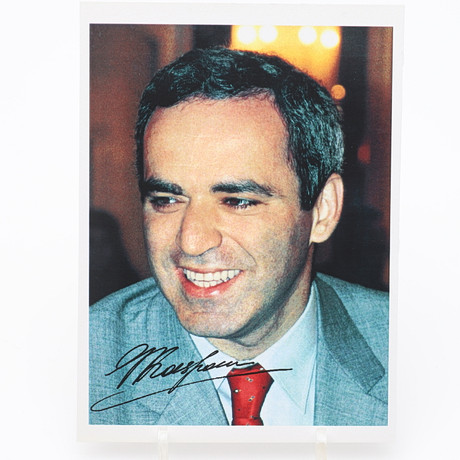 AUTOGRAPH. Garri Kasparov (1963- ) Russian chess grandmaster, former