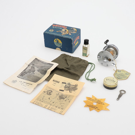 Ancienne Boîte à Leurres De Pêche ABU RECORD + Assortiment De Leurres Vintage - Occasion