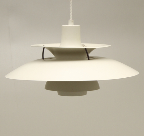 TAKLAMPA, PH5, Poul Henningsen för Louis Poulsen.