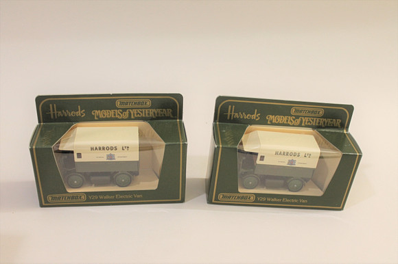 MATCHBOX MODELS OF YESTERYEAR - HARRODS. Toys - Toys - Auctionet