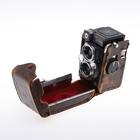 A YASHICA 44 COPAL-SV CAMERA. Photo, Cameras & Lenses - Cameras ...