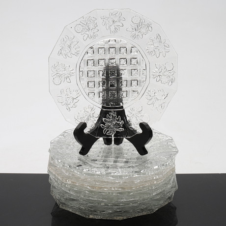 ASSIETTER, 10 st, pressglas, Reijmyre, omkring 1800-talets mitt. Glas ...