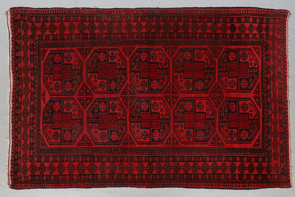 AFGHANSK MATTA. Mattor & Textil - Mattor - Auctionet