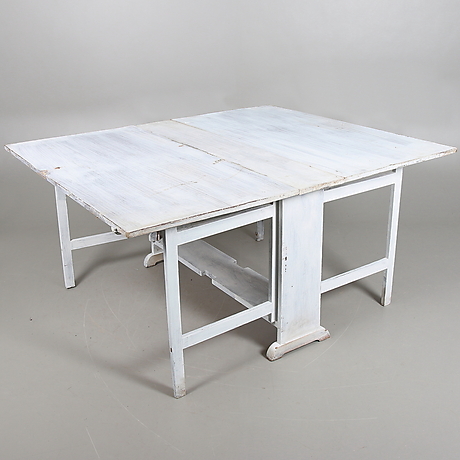 SLAG TABLE, 1800s. Furniture - Tables - Auctionet