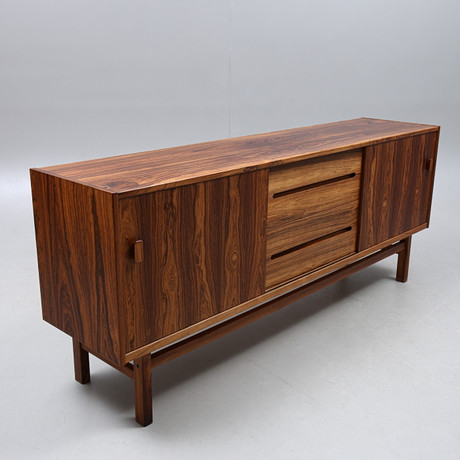 SIDEBOARD, Jakaranda, 