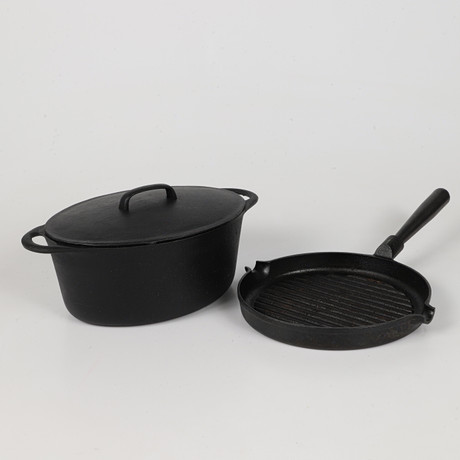 GRILLPANNA OCH STEKGRYTA, gjutjärn, bl. a 