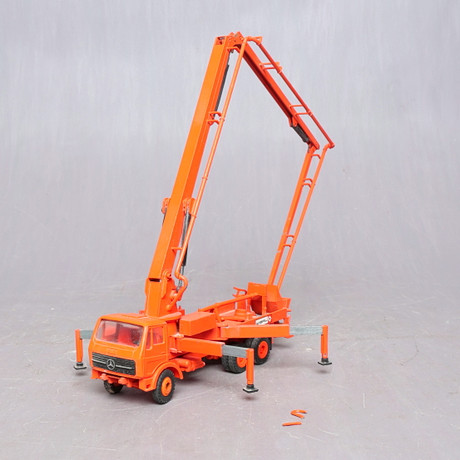Conrad 3082 Mercedes Wibau Betonpumpe – 1/50 – Occasion – Manques Et Sans Boîte