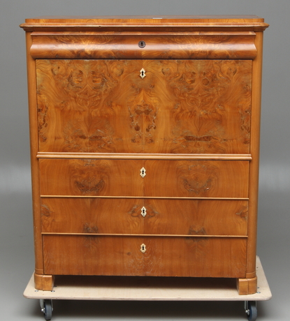 CHIFFONJÈ, 1800-tal.