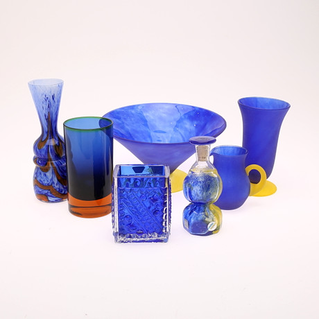 GLASS OBJECTS, 7 pieces, blue tinted art glass, 1900s. Glass - Art ...