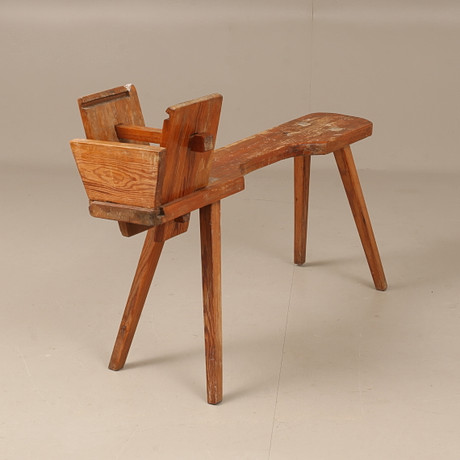 CARD BENCH, common man, 19th century. Folk art - Tools & Gears - Auctionet