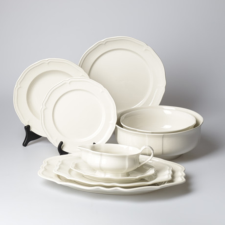 DINING SET 40 pieces, porcelain, "Manoir", Villeroy &amp; Boch. Ceramics ...