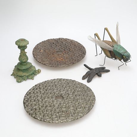 CAST IRON, iron, 5 parts, a pair of trivets, insects, candlestick ...