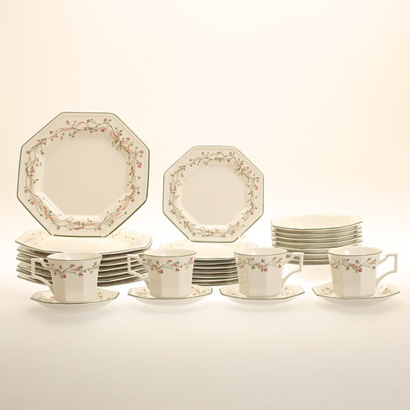 DINING/TEA SET, 28-piece, porcelain, Johnson Brothers. Ceramics ...