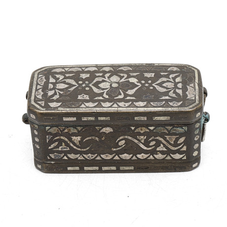 Philippine maranao betel nut box, in brass with silver marquetry, 19th ...