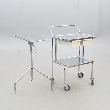 RULLBORD / INSTRUMENTBORD, 2 stycken, rostfria. Möbler - Bord - Auctionet