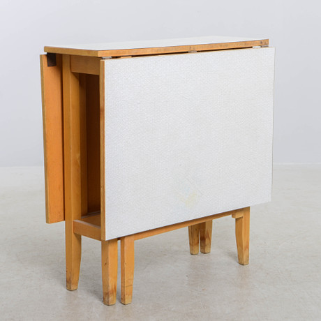 BATTLE TABLE, 