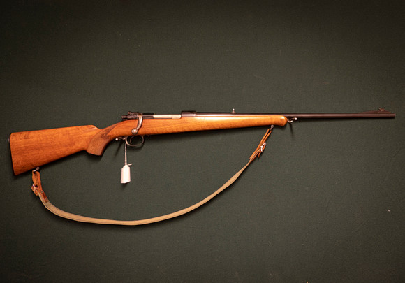 Husqvarna, mod 640 kal. 30-06, #185895.